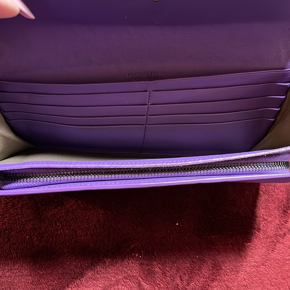 Bottega Veneta Lilac long Wallet - Picture 2 of 11